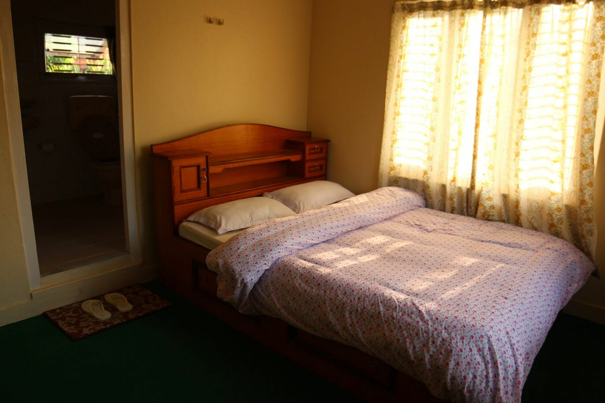 New Tourist Guest House Pokhara Exterior photo