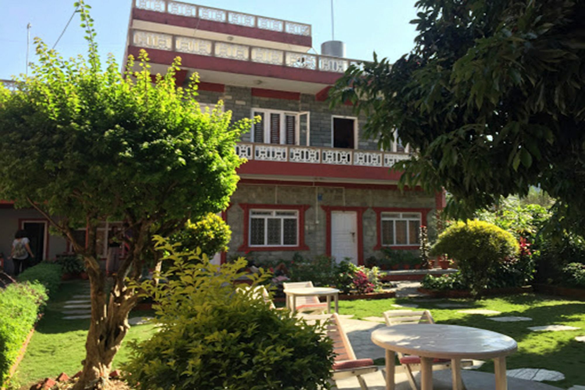 New Tourist Guest House Pokhara Exterior photo