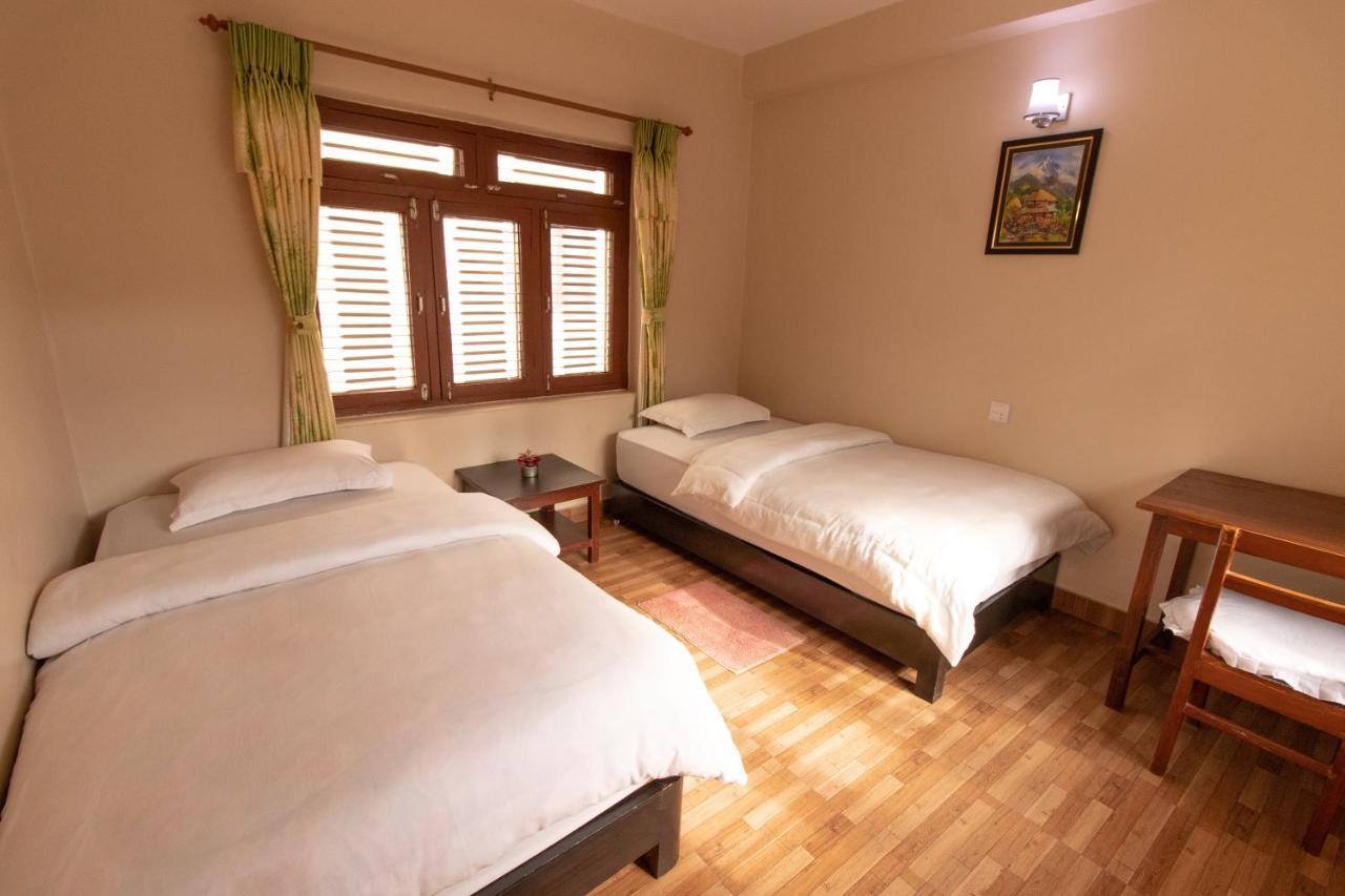 New Tourist Guest House Pokhara Exterior photo