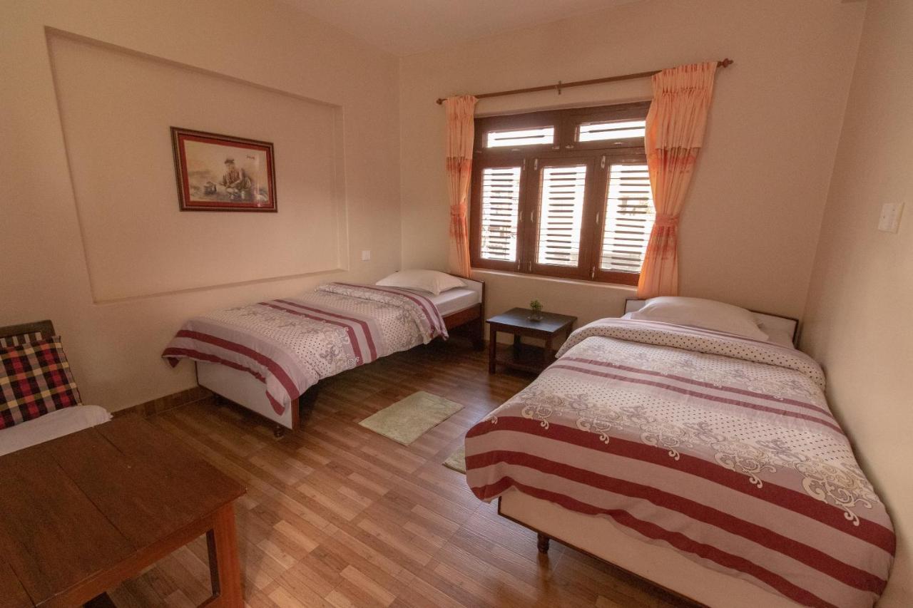 New Tourist Guest House Pokhara Exterior photo